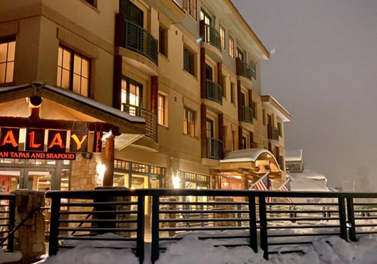 Winter Exterior of Siam at the Inn